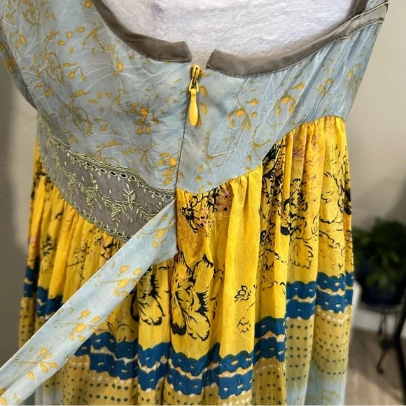 Johnny Was JWLA Boho Maxi Dress Small Rayon Yellow Blue Floral Embroidered - Picture 8 of 8
